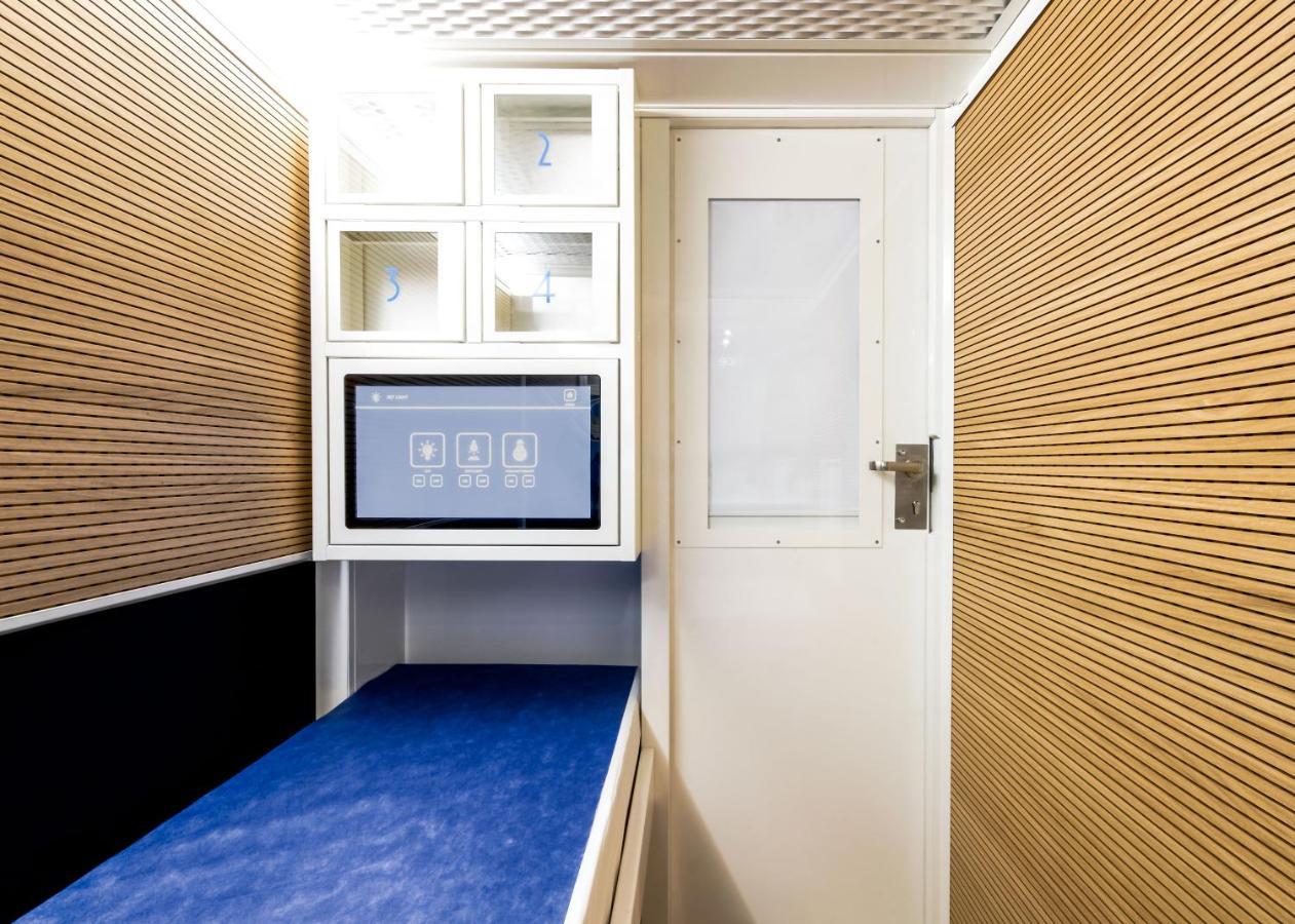 فندق Resting Pods - Zzzleepandgotrn Torino Airport كاسيلّي تورينيسي المظهر الخارجي الصورة